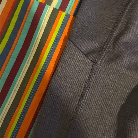 Athleta ultimate stash pocket size extra small great condition fast shipping - Picture 11 of 12